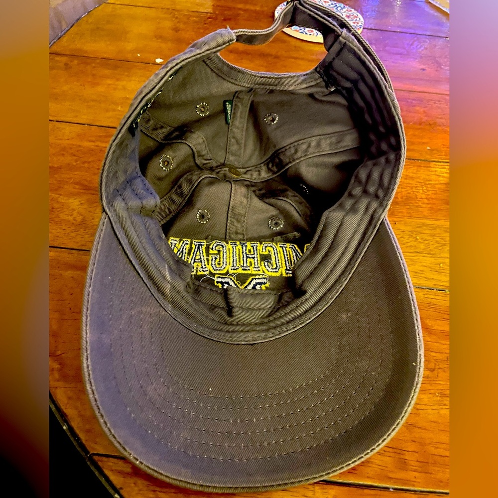 Michigan Hat - Picture 2 of 3